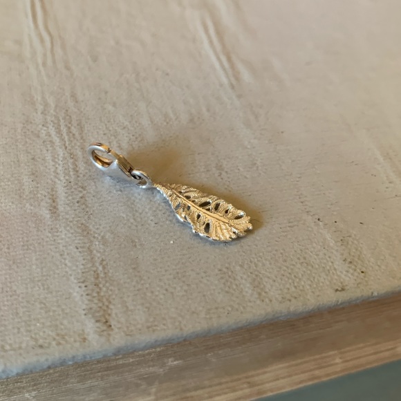 THOMAS SABO 925 Sterling Silver Feather Charm - Picture 2 of 4